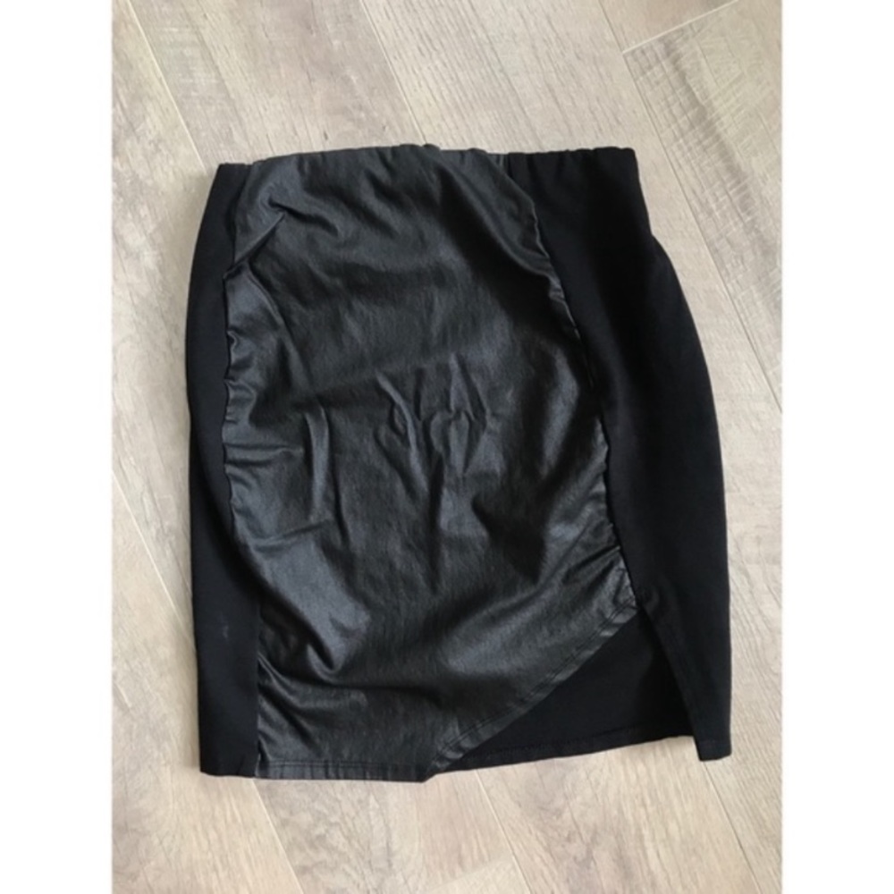 Black skirt with half leather on front